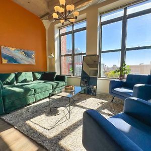 Family Friendly 2Br South Loop Suite With Optional Parking And Gym Access Sleeps Up To 8 Near Mccormick Place And Soldier Field