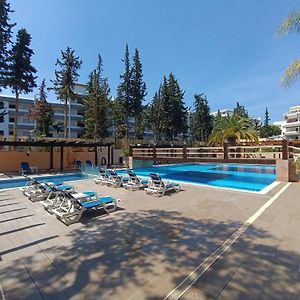 Blue & Yellow Penthouse With Terrace At Balaia Mar
