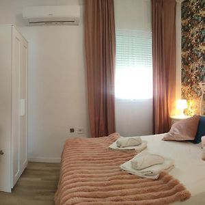 Appartement à 3 Chambres à Coucher