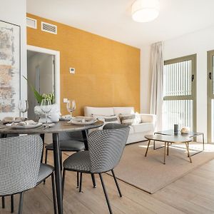 Appartement à 2 Chambres à Coucher