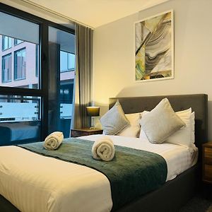 Luxury 2Br Apartment Prime Birmingham Location