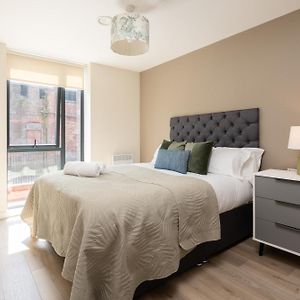Appartement à 2 Chambres à Coucher
