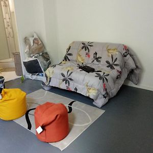 Appartement à 2 Chambres à Coucher