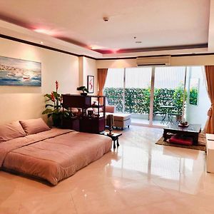 Appartement de Luxe à 1 Chambre à Coucher