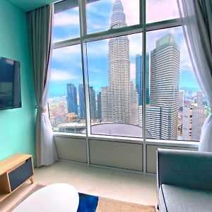 Sky Suites Klcc By Arman