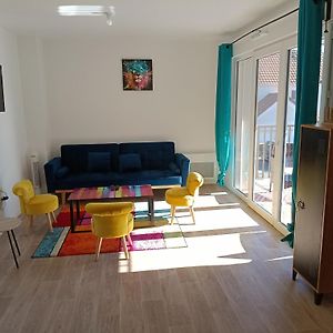 Appartement à 2 Chambres à Coucher