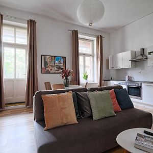 Urban Nest Apartments Swietego Marka27