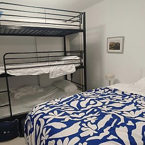 Chambre Juste Pour Hommes Dortoir
