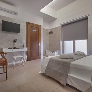 Private Bathroom Room