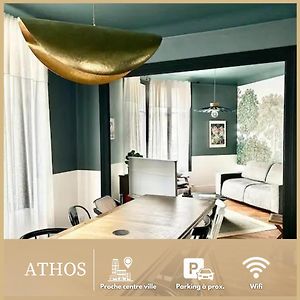 Appartement à 2 Chambres à Coucher