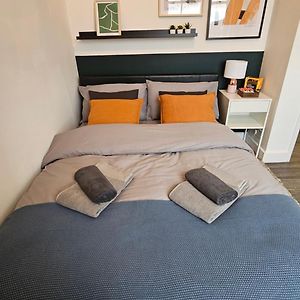 Studio de Luxe