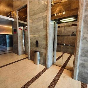 Chelsea Residence Studio, Plaza Damas 3
