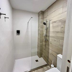 Appartement à 3 Chambres à Coucher