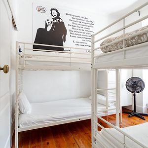 Dormitory Room Mixed