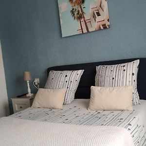Appartement T2 Meuble Confort, Parking, Balcon,Pres Parc Des Expositions, Stades