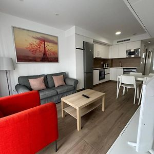 Appartement à 2 Chambres à Coucher