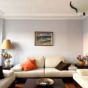 Cozy Apartment Near The Pyramid, Tirana Center