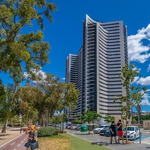 Malaga Skyline Suite With Pool - Floor 26 - Free Parking