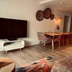 Appartement à 3 Chambres à Coucher