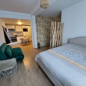 Studio Duplex