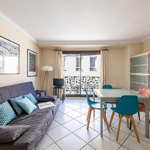 Appartement à 2 Chambres à Coucher