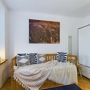 Cozy Studio Bednarska In Warsaw Near Old Town By Noclegi Renters