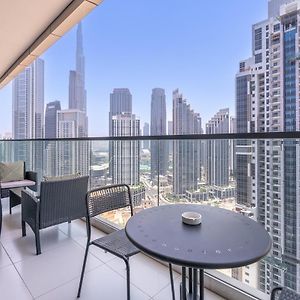 Modern 2Br Apartment Perfect For 4 In Business Bay