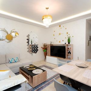 Appartement Piscine & Parking