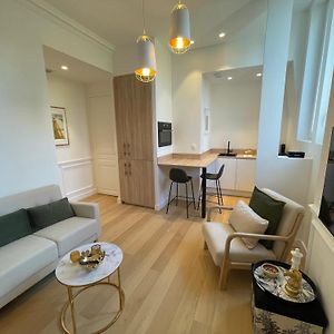 Appartements De Charme Du General Leclerc - Place D'Erlon - Hypercentre - Gare - Reims