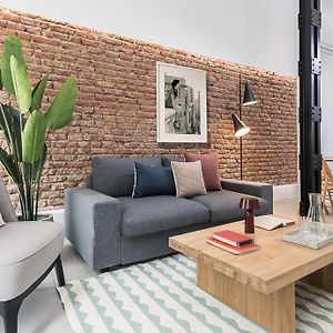Homeclub Moderno Bajo Andres Mellado I