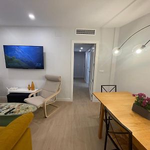 Appartement à 3 Chambres à Coucher