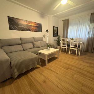 Appartement à 3 Chambres à Coucher