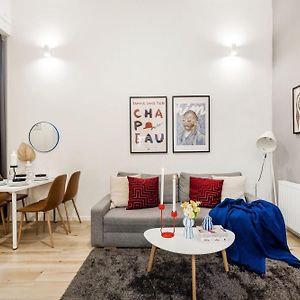 Appartement à 3 Chambres à Coucher