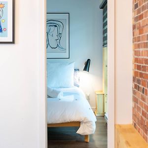 Appartement de Luxe à 2 Chambres à Coucher