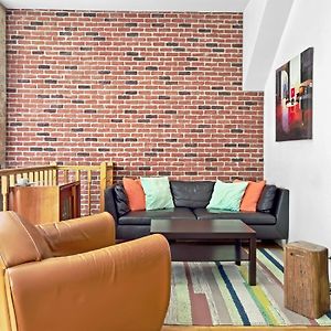 Appartement à 3 Chambres à Coucher