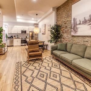 North House - Bohemian Vieux Quebec Two Bedroom