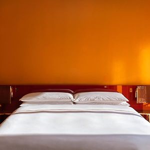 Chambre Lit King-Size d'Angle
