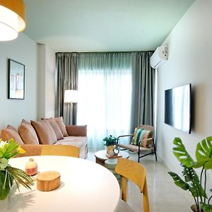 Appartement de Luxe à 2 Chambres à Coucher