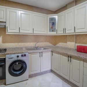 Appartement de Luxe à 2 Chambres à Coucher