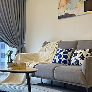 Appartement à 2 Chambres à Coucher