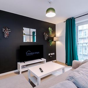 Appartement à 2 Chambres à Coucher