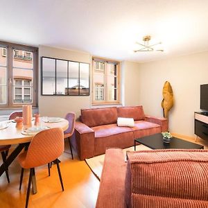 Appartement à 2 Chambres à Coucher