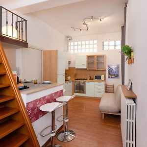 Soft Colors Exclusive Apartment - Navigli District - M2