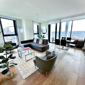 Appartement à 3 Chambres à Coucher