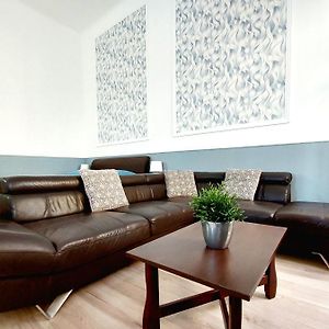Eoetvoes Apartman