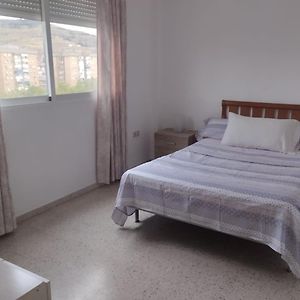 Spacious Room With Private Key And Wifi