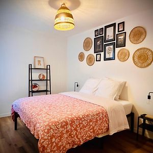 Apartment 40M2-Air Conditioning-Elevator-Underground Parking-Self Checkin! Appart Climatise 40M2-Ascenseur-Parking Souterrain -Arrivee Autonome