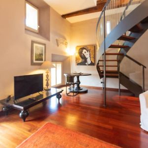 Appartement à 3 Chambres à Coucher
