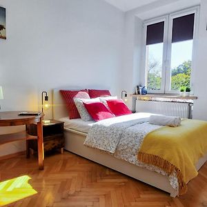 Old Town Parkview Apartment