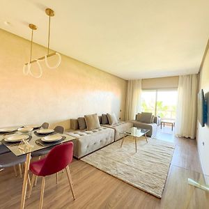 Elegant Appartement Familial Avec Vue Sur Golf Et Piscine - Prestigia Opale, Marrakech